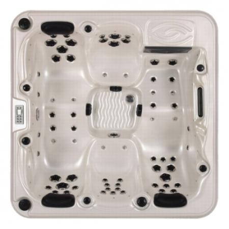 Гидромассажный спа-бассейн Delfi Spa Triera Гидромассажный спа-бассейн Delfi Spa Triera